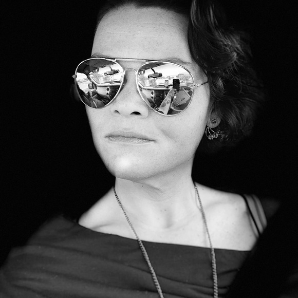 Meet your Posher, Jillian - Picture 6 of 8